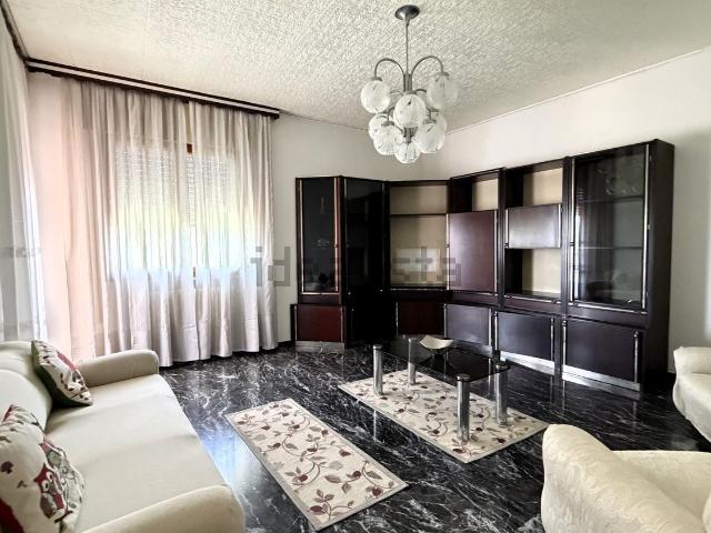 Appartamento in vendita di 85 m² in Via Granatieri di Sardegna