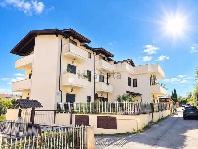 Appartamento in vendita di 85 m² in Via Guado Santa Maria