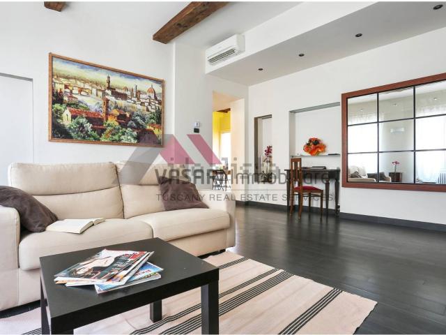 Appartamento in vendita di 85 m² in Via Guelfa, 8