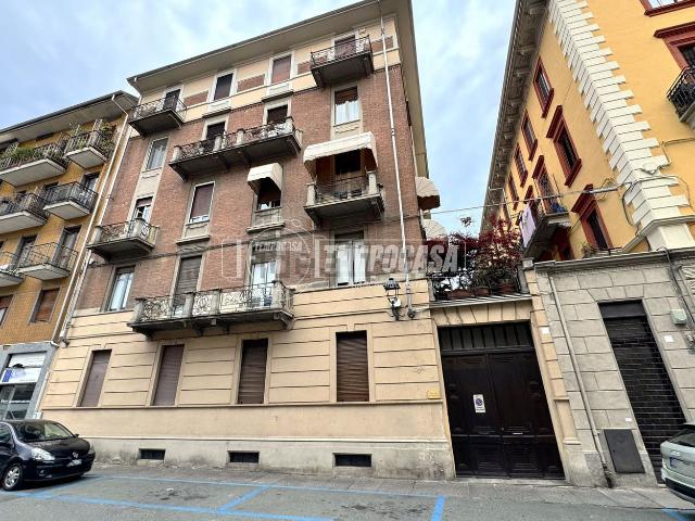 Appartamento in vendita di 85 m² in Via Guglielmo Marconi