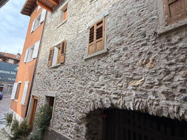 Appartamento in vendita di 85 m² in Via Guglielmo Marconi, 25