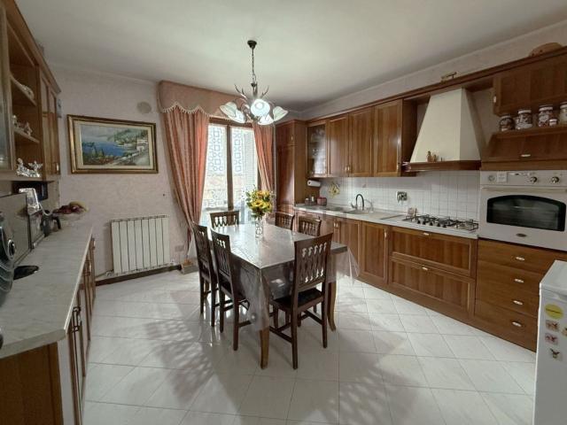 Appartamento in vendita di 85 m² in Via Ignazio Silone