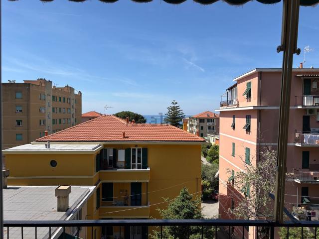 Appartamento in vendita di 85 m² in Via Innocenzo Frugoni