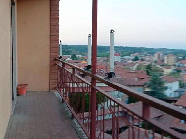 Appartamento in vendita di 85 m² in Via IV Marzo