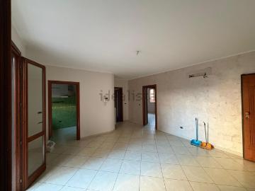Appartamento in vendita di 85 m² in Via IV Novembre