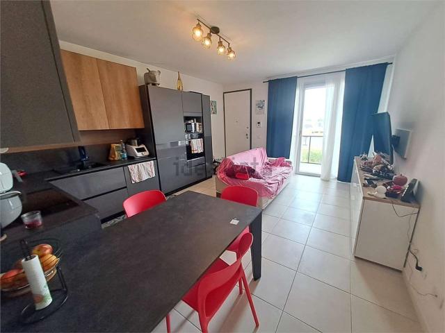 Appartamento in vendita di 85 m² in Via IV Novembre, 31