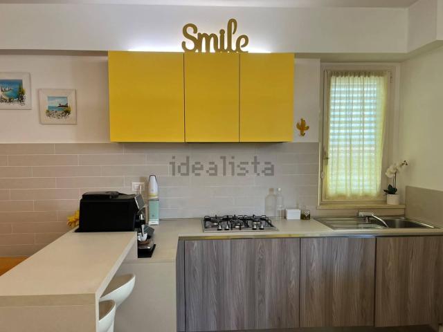 Appartamento in vendita di 85 m² in Via Loretana