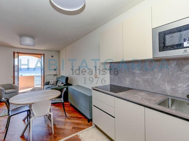 Appartamento in vendita di 85 m² in Via Lungolago Giuseppe Zanardelli