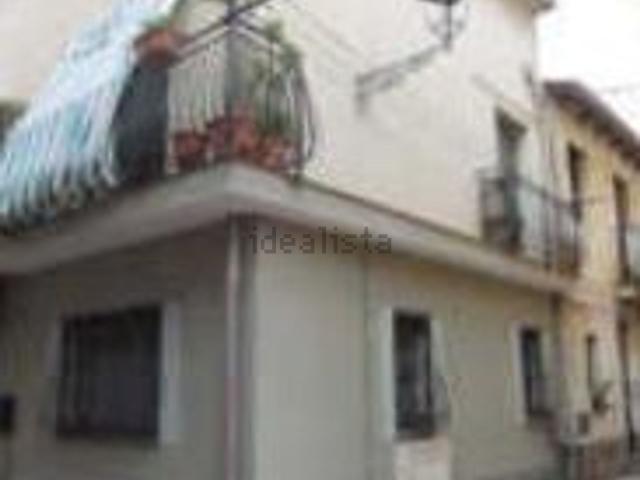 Appartamento in vendita di 85 m² in Via Luigi Cadorna