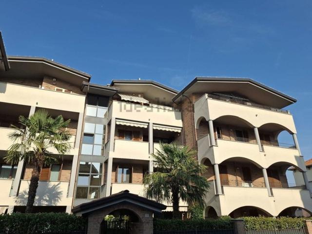 Appartamento in vendita di 85 m² in Via Luigi Capuana, 6