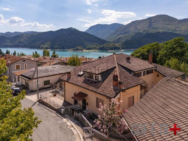 Appartamento in vendita di 85 m² in Via luigi de joannon