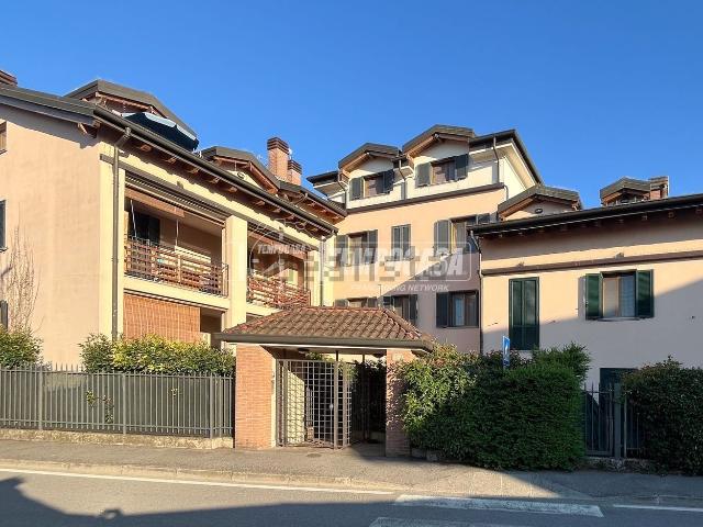 Appartamento in vendita di 85 m² in Via Madre Geltrude Comensoli, 1