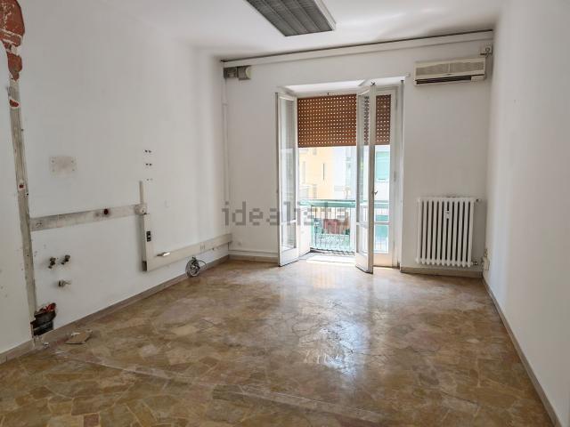 Appartamento in vendita di 85 m² in Via Maragliano