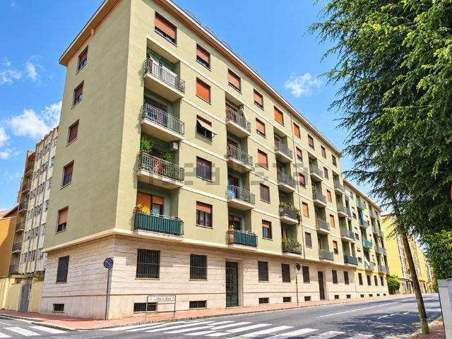 Appartamento in vendita di 85 m² in Via Massaua, 33