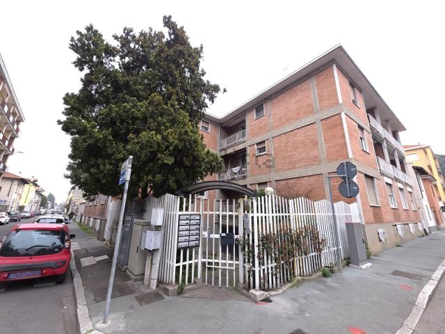 Appartamento in vendita di 85 m² in Via Massimo D&apos Azeglio