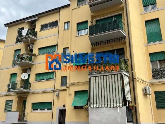 Appartamento in vendita di 85 m² in Via Massimo D&apos Azeglio