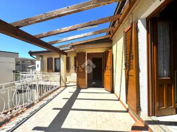 Appartamento in vendita di 85 m² in Via Mazzini, 6