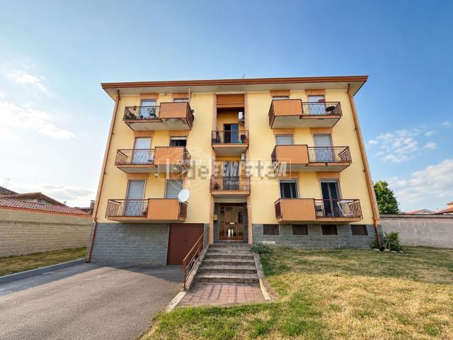 Appartamento in vendita di 85 m² in Via Monte Bianco