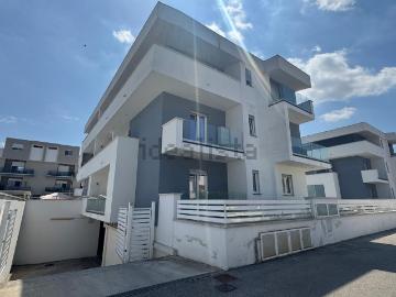 Appartamento in vendita di 85 m² in Via Monte della Taglia, 60