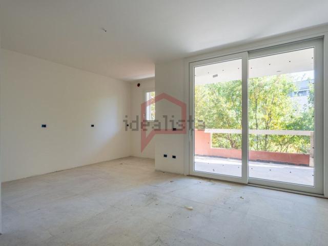 Appartamento in vendita di 85 m² in Via Monte Ortigara