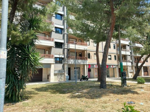 Appartamento in vendita di 85 m² in Via Napoli, 6