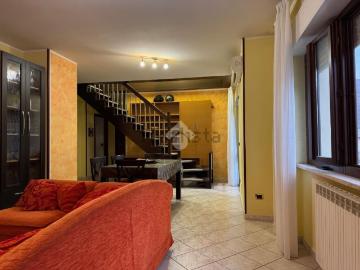 Appartamento in vendita di 85 m² in Via Olivetone, 13