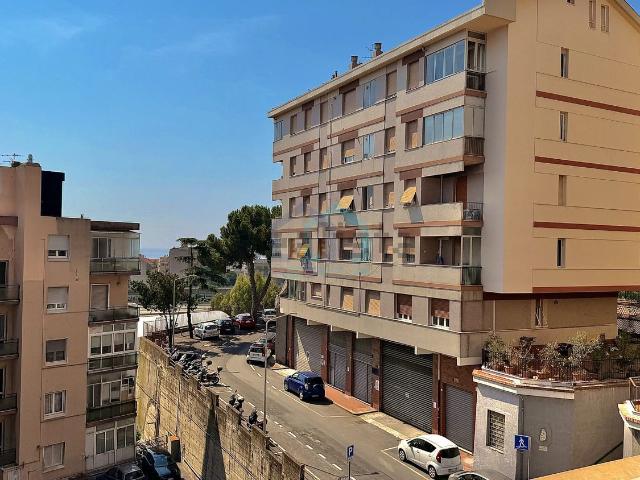 Appartamento in vendita di 85 m² in Via Osvaldo Gnocchi Viani, 37
