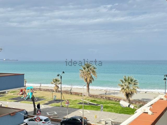 Appartamento in vendita di 85 m² in Via Orlando Vittorio Emanuele, 32