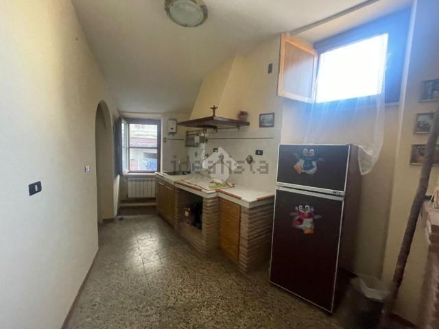 Appartamento in vendita di 85 m² in Via Palestro, 109