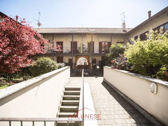 Appartamento in vendita di 85 m² in Via Parabiago, 13