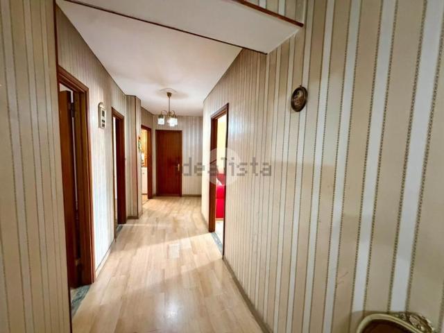 Appartamento in vendita di 85 m² in Via Parigi, 33