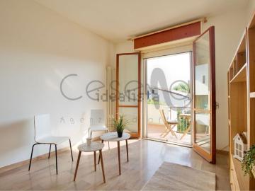 Appartamento in vendita di 85 m² in Via Pegli