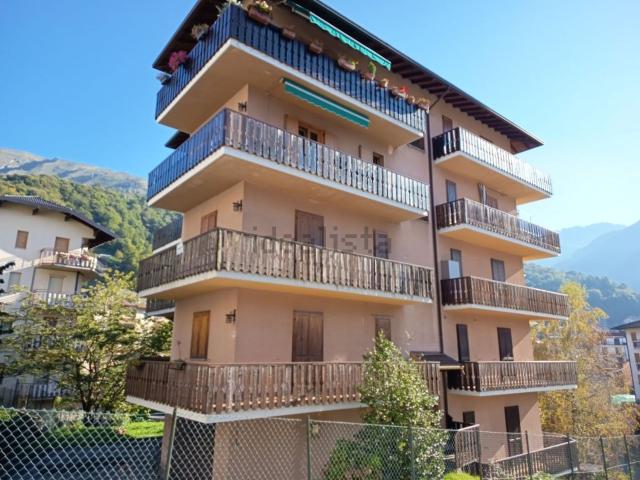 Appartamento in vendita di 85 m² in Via per Cassina, 15