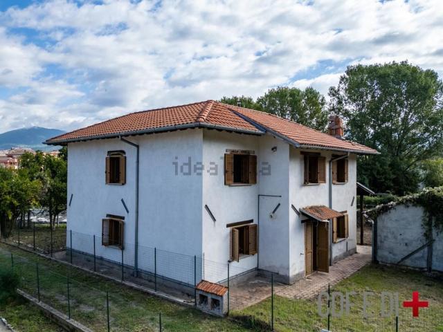 Appartamento in vendita di 85 m² in Via Pescorocchiano