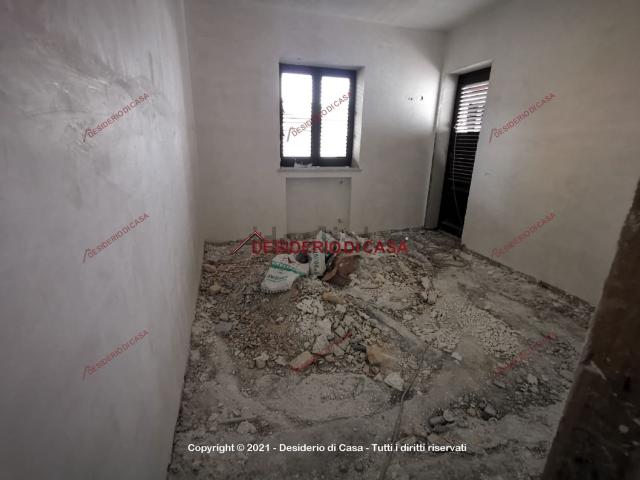 Appartamento in vendita di 85 m² in Via Petrarca