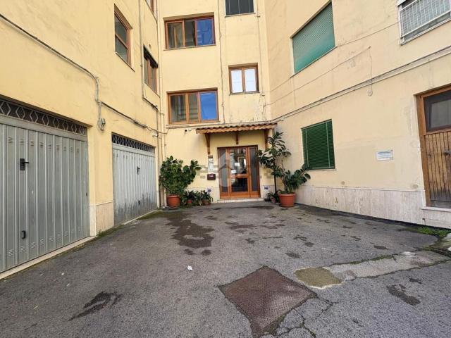Appartamento in vendita di 85 m² in Via Pezzolo, 3