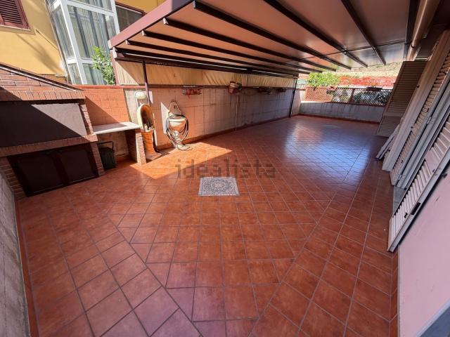 Appartamento in vendita di 85 m² in Via Pietro Fimiani, 163