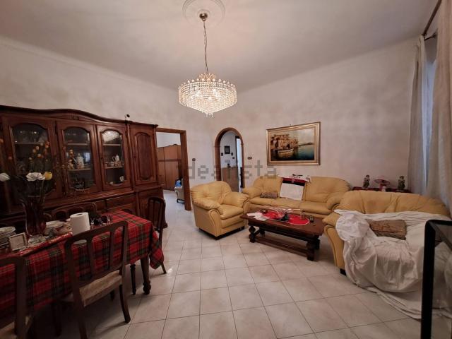 Appartamento in vendita di 85 m² in Via Pier Domenico da Bissone, 10