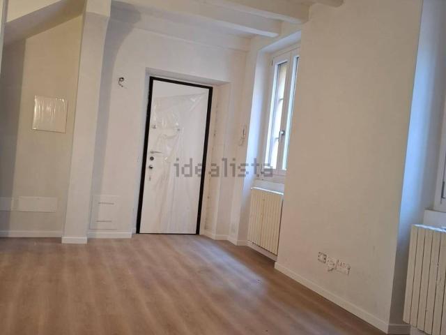 Appartamento in vendita di 85 m² in Via Pierino Colombo