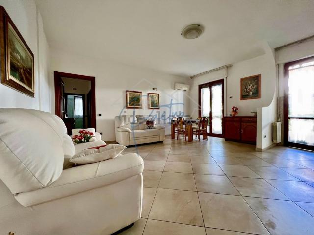 Appartamento in vendita di 85 m² in Via Pisa, 33