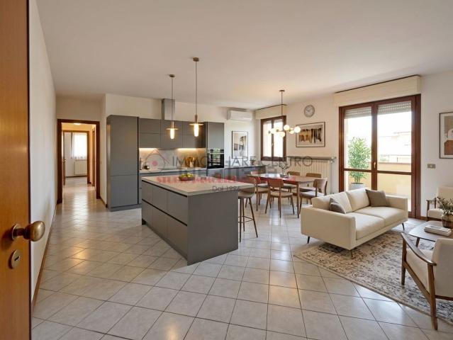Appartamento in vendita di 85 m² in Via Pisana
