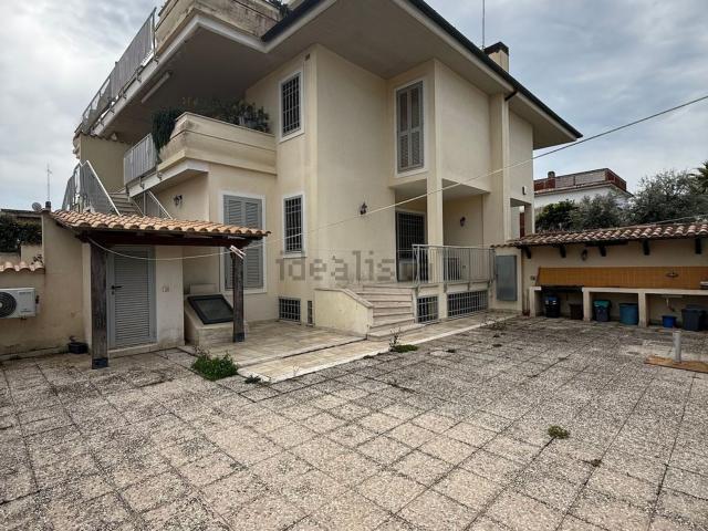 Appartamento in vendita di 85 m² in Via Portorose