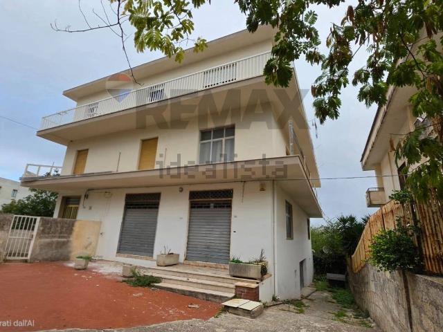 Appartamento in vendita di 85 m² in Via Psaumida, 36