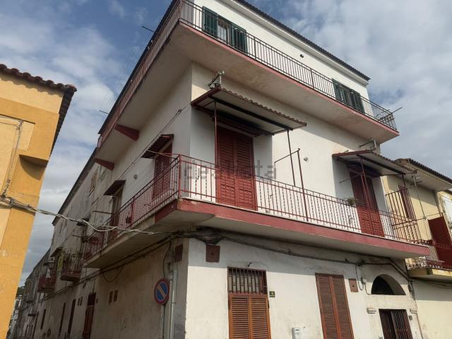 Appartamento in vendita di 85 m² in Via Promiscua, 41