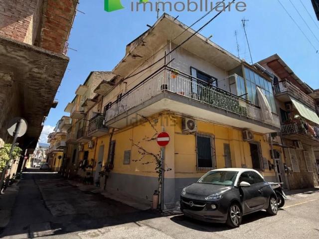 Appartamento in vendita di 85 m² in Via Raffaello