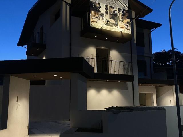 Appartamento in vendita di 85 m² in Via Roma