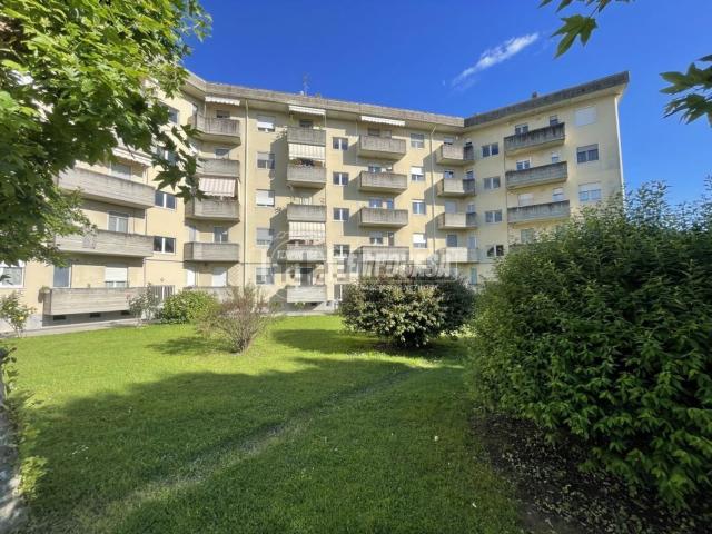 Appartamento in vendita di 85 m² in Via Roma, 20