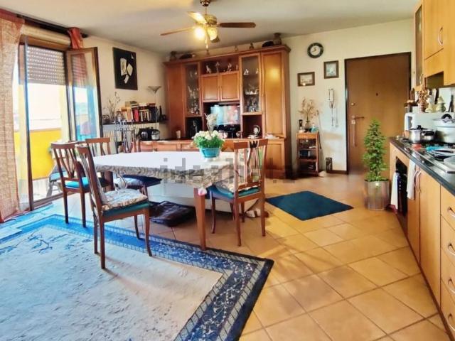 Appartamento in vendita di 85 m² in Via Roma
