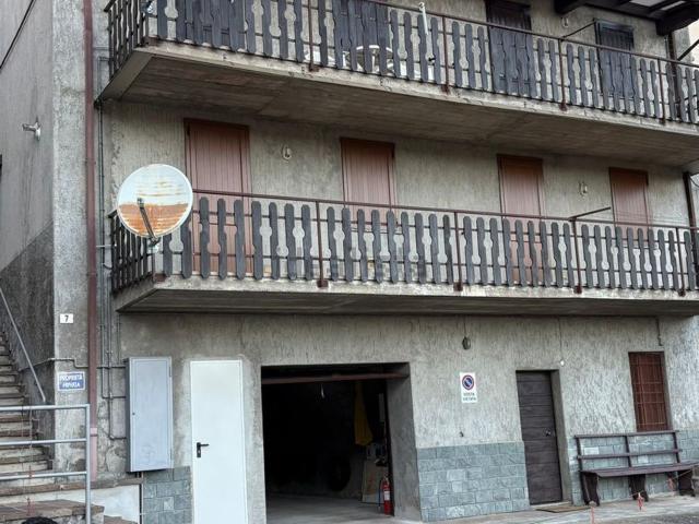 Appartamento in vendita di 85 m² in Via Roma, 7