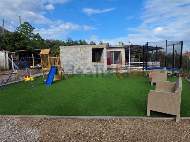 Appartamento in vendita di 85 m² in Via Rotabile